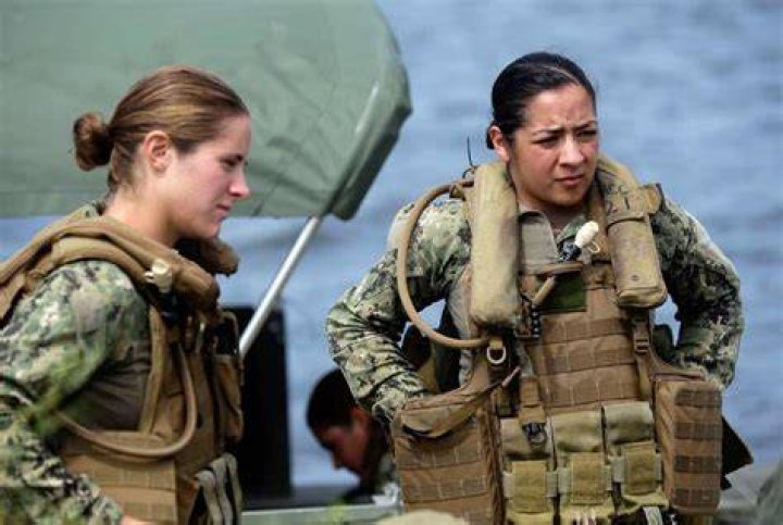 are there any female navy seals