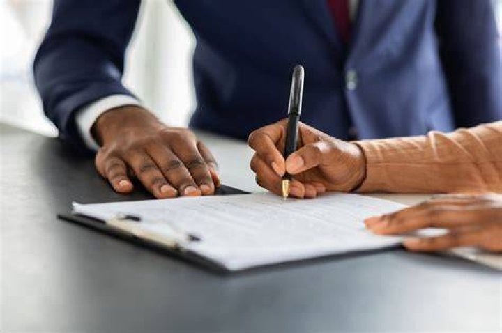 contract signing for insurance