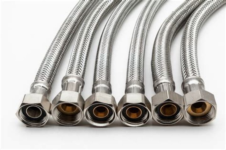 flexible plumbing pipe