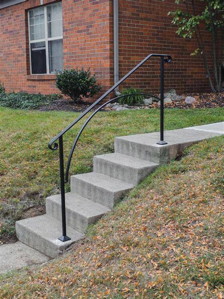railing for concrete steps